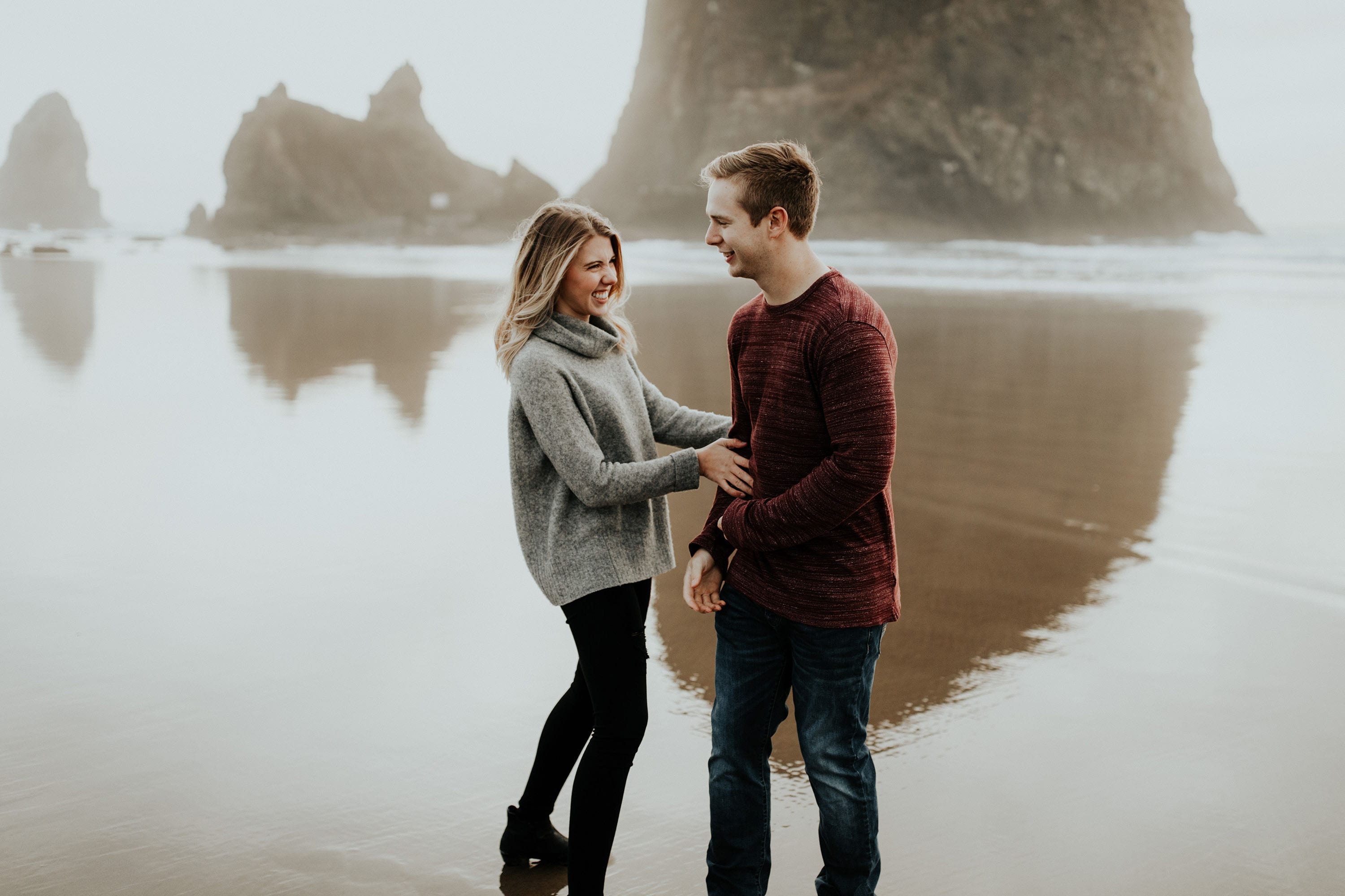 Canon, Beach, Oregon, Engagement Session, Josh Rexford